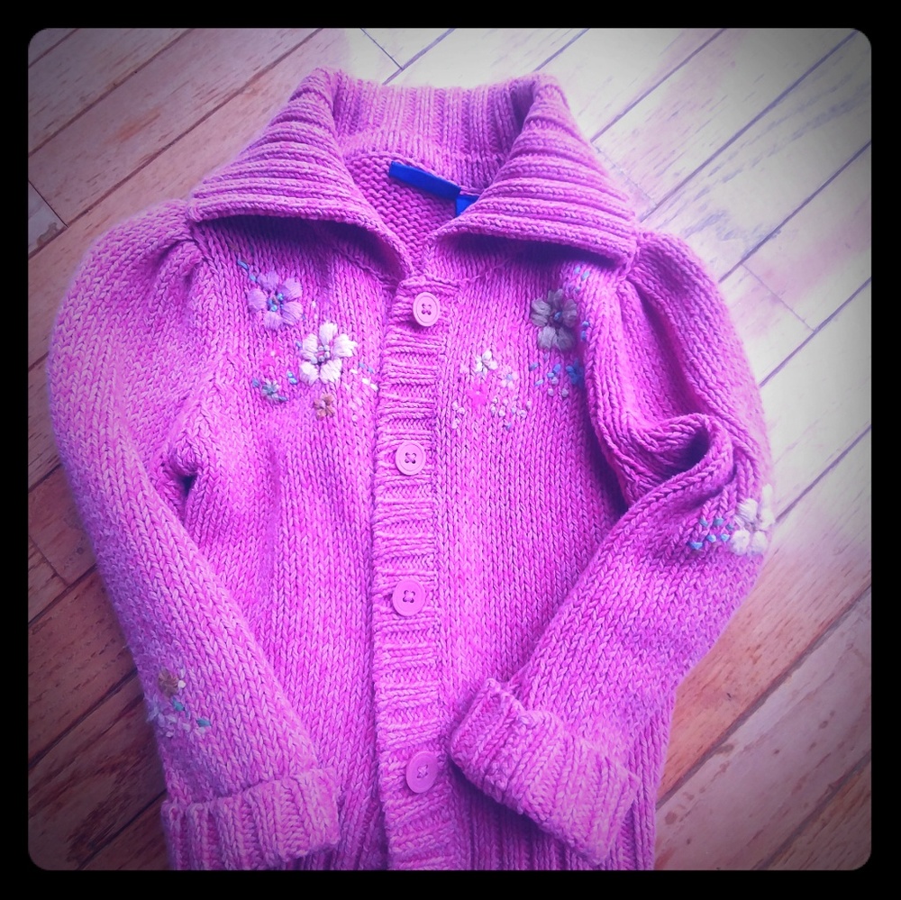 4T girls winter sweater.